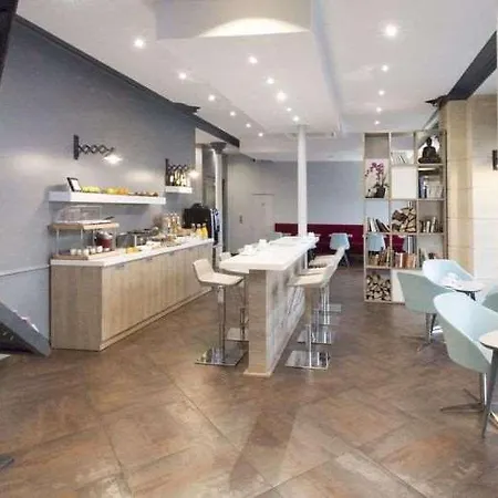 Grand Paris - Boutique 3*