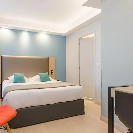 Ξενοδοχείο Grand Paris Clichy