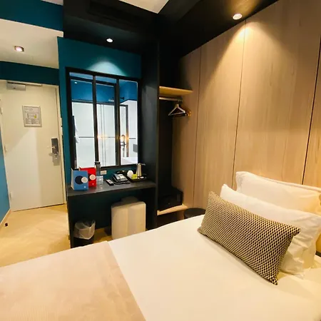 Grand Paris - Boutique 3* Clichy
