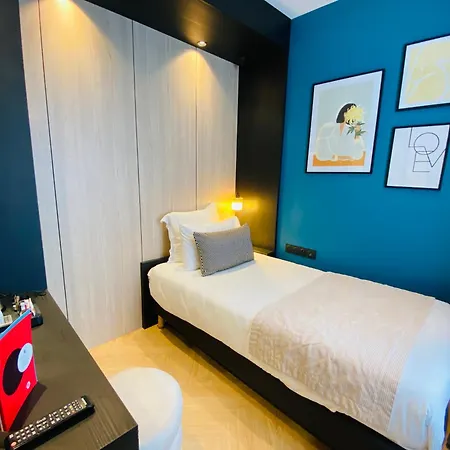 Grand Paris Hotel Clichy