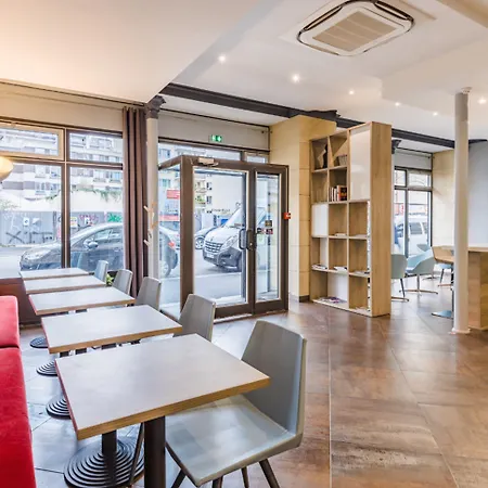 Grand Paris - Boutique 3*