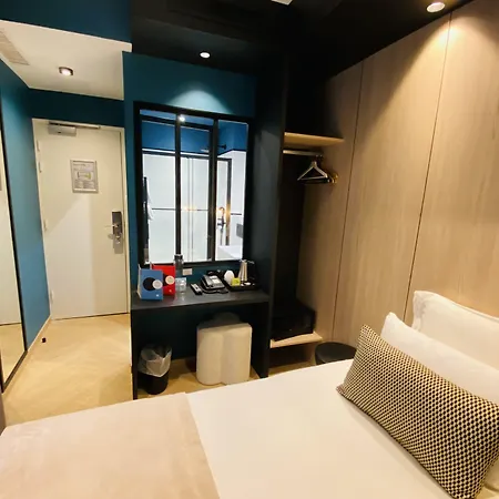 Hotel Grand Paris Clichy