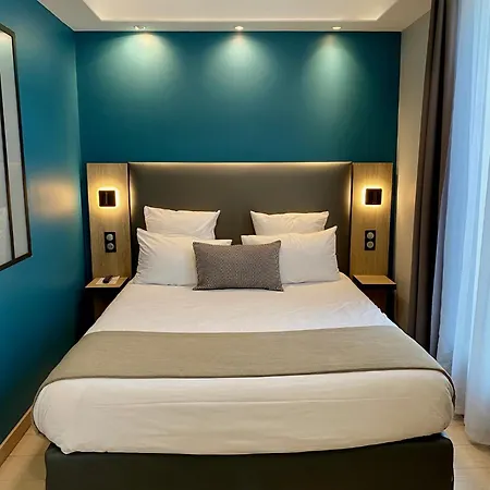 Grand Paris - Boutique Hotel 3*