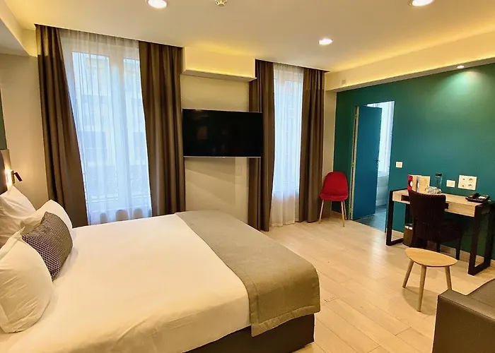 Grand Paris Hotell Clichy